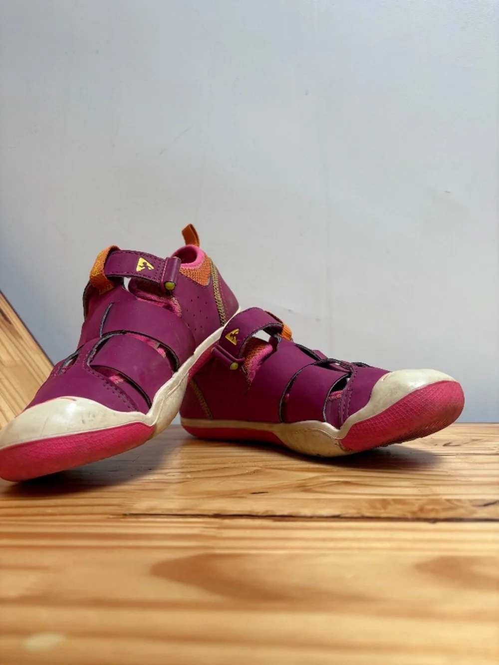 PLAE sandals- Pink!